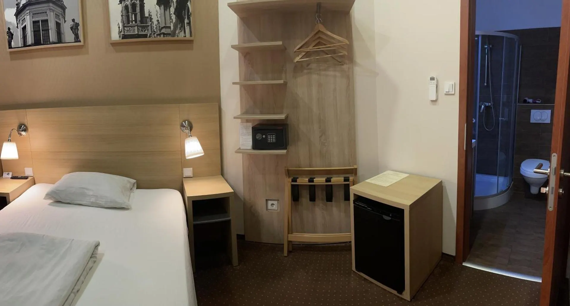 Budapest Citi Guesthouse - Self Check In